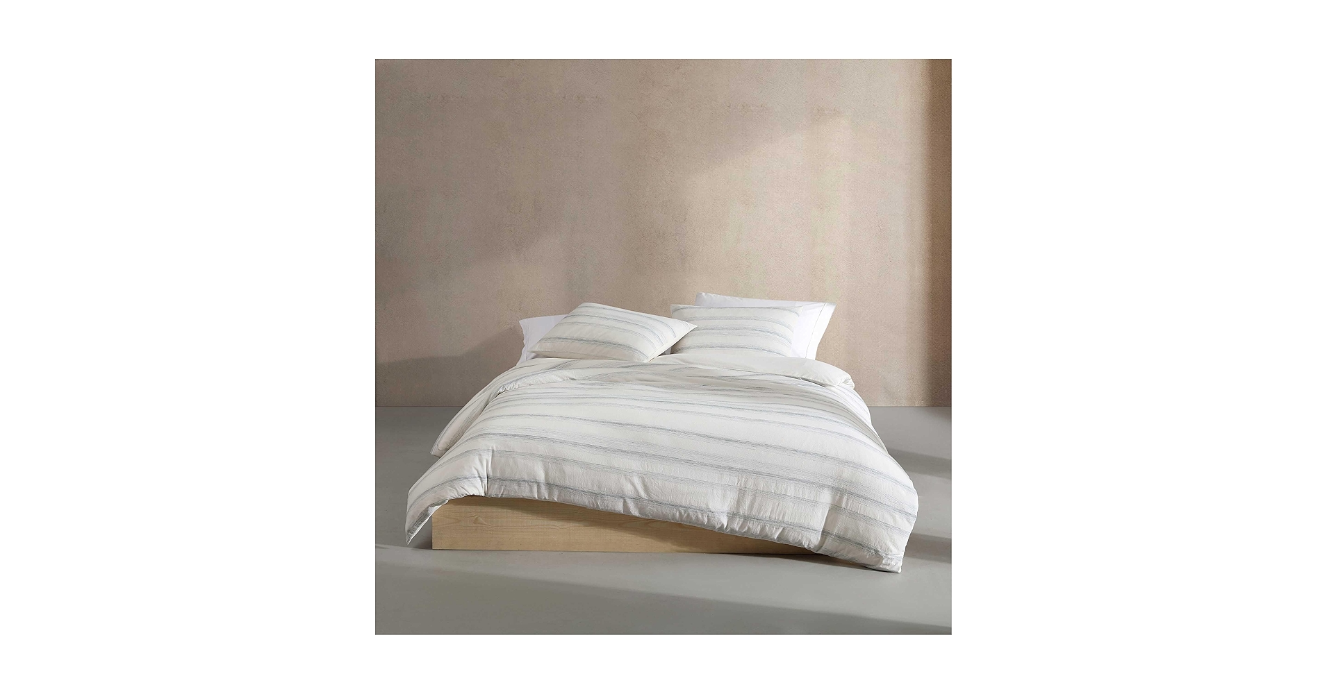 Amazon.com: Calvin Klein - Queen Comforter Set, Soft Cotton